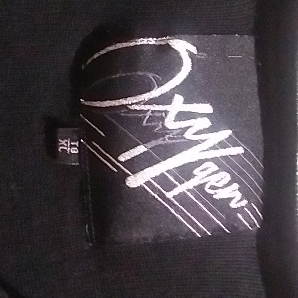 oxygen sweater - Picture 2 of 2